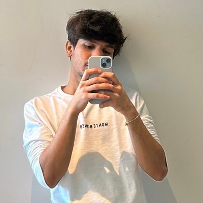 shehalshah10's profile picture. 