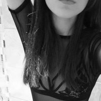 Manon Privé (@manon1999_pv) 's Twitter Profile