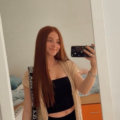😼😼