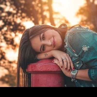 Kaziivehe_60's profile picture. قسم به خون یاران ایستاده ایم تا پایان

با افتخار کردم
❤️ پرسپولیس ❤️
دایرکت =بلاک 
متاهل هستم دوست هم نمی خوام عرزشی و امثالهم فالو نکنه