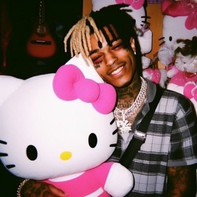 ypkbad_'s profile picture. 