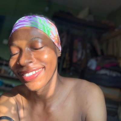 Nenyehh's profile picture. 