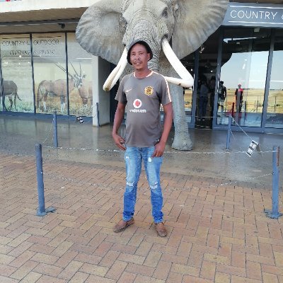 Tebogo03949496's profile picture. KINGTEBZA