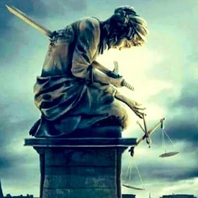 Eyrelynn333's profile picture. Justicia: Ética, verdad y honradez.