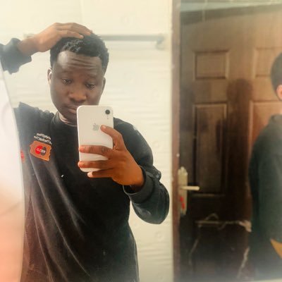 cashmiro7122's profile picture. 