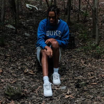 luhljosh's profile picture. howard u | i take pictures #YesCers #SKOL