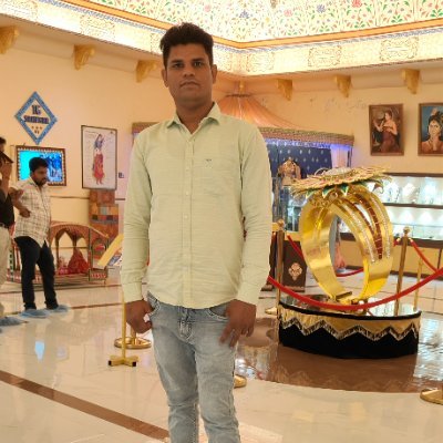 rinkusingh3330's profile picture. 