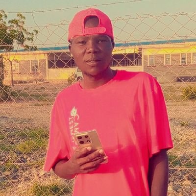 ECarlowz's profile picture. uplifting  community