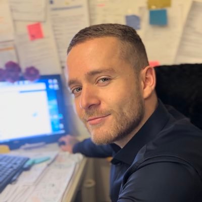 alexxx06400's profile picture. 