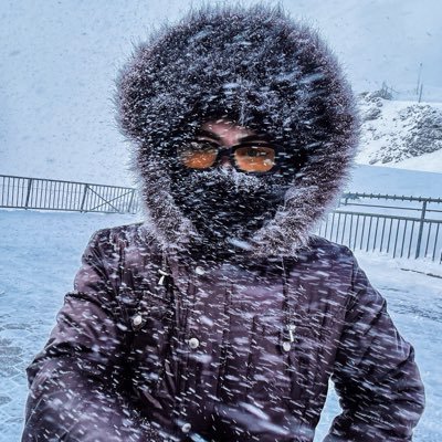 aishahzarra94's profile picture. 