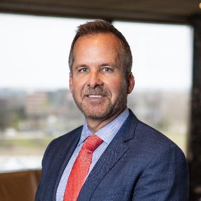 Personal Injury Lawyer with an individualized approach 🫵🏼 | Serving Missouri & Illinois | Get a free consultation NOW ⬇️