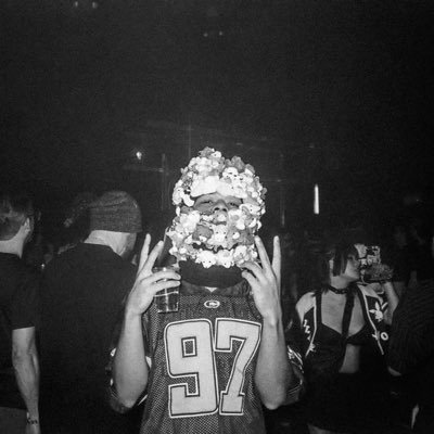 talibanmari's profile picture. public figure.