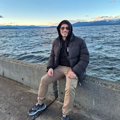juampiongania's profile picture. Periodista. Productor ejecutivo en @C5N. ⚪🔴⚪