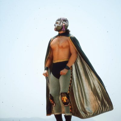 Cuenta fan de Xelhua “El Artista de la Lona” ⭐️ @xelhualuchador ⭐️ Aportes solo por DM #cmll #TodosSomosXelhua #Xelhuamanicos #xelhualovers #xelhuafans
