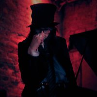 Lara Taubman Sings (@singslara) 's Twitter Profile