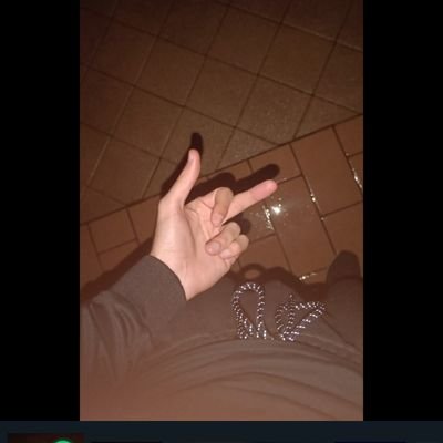 rux___'s profile picture. Chasing the bag $$