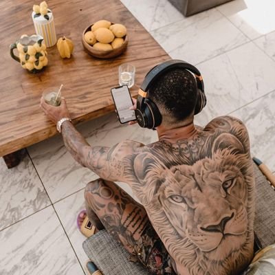 tz_chaz's profile picture. we stay our life😎