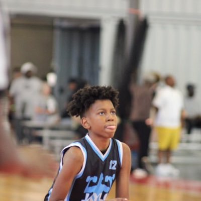 iiamcorey12's profile picture. 5’7 SG/G| 117lbs| ‘28🎓| 901🏠