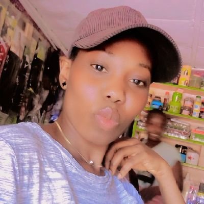 SodiqSo2304's profile picture. living my best life 💖💖💖