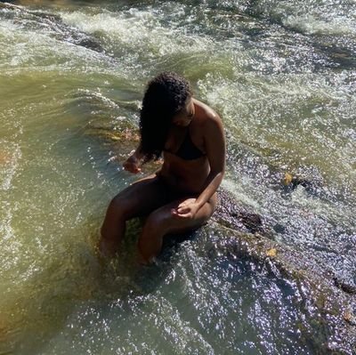 LuisaBarboosa_'s profile picture. @flamengo! тυα gℓóяια é ℓυтαя.
/// eterno dell. 🖤✨