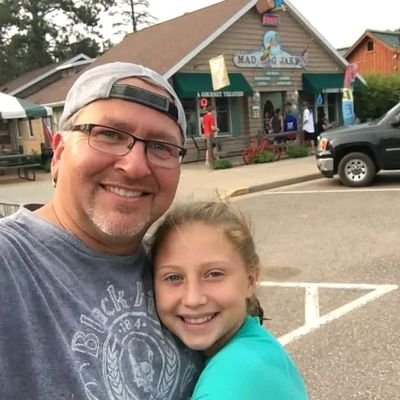A FATHER, CONTRACTOR, COOK AND OPEN MINDED::: Wisconsin
