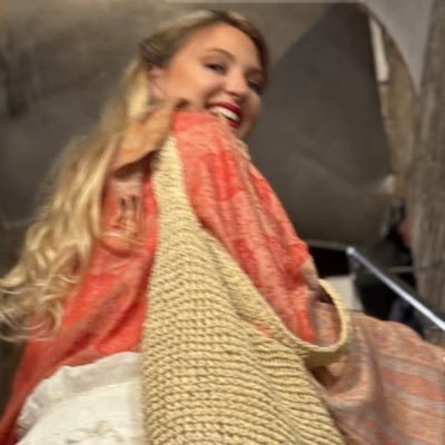 bjxsx19's profile picture. just for fun ✨🦋🐺