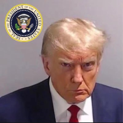 DeFi_DELO's profile picture. Born on Planet Furya, migrated to the USA through the southern boarder after hitching a ride on a Predator ship. I came to the U.S.  to vote for Trump 🖕🏻