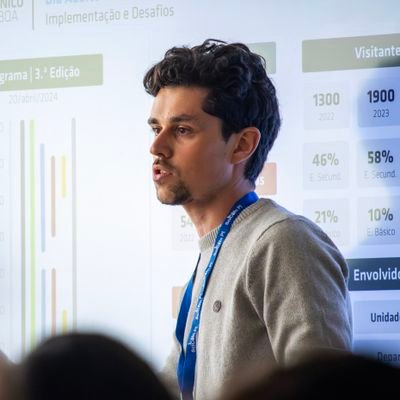 Communication at @istecnico @ulisboa, with a background in Science Communication by @nova_fsch and Biological Engineering by @istecnico. Proud European 🇪🇺