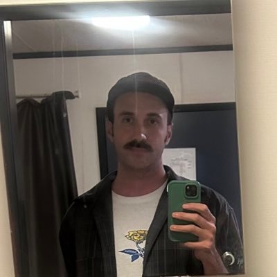 wherpz's profile picture. Mainly on here to goon at mitichondria and tech 👨🏻