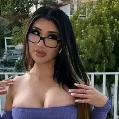 Garcia_chatpage's profile picture. I am a single lady ready to chat here with family and friends