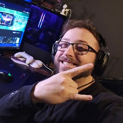 Gamer, Twitch Streamer, Certified SmoothBrain, Metalhead, I really like Metroid
https://t.co/I52P3biZVQ