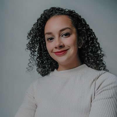 KarenCanete_'s profile picture. Soy una Asistente Virtual especializada en administración y atención al cliente.