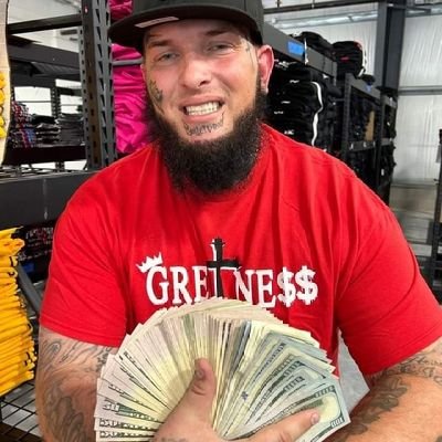 SCash73971's profile picture. kindly follow me up now I have a gift 🎁 for you $