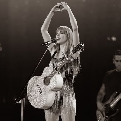Living for the hope of it all ✨️
Swiftie since Love Story 🩵