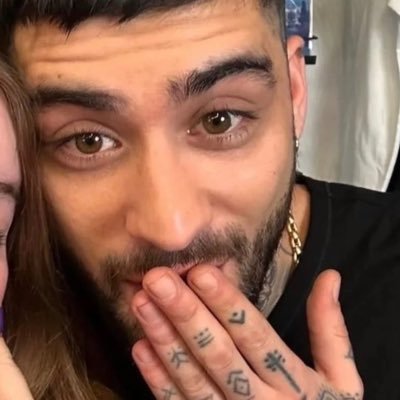 sweetlmind's profile picture. | fan account |