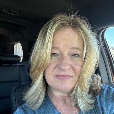 OlarKari's profile picture. Landscape designer and Grandma of 9.