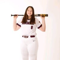 Amanda Holzhueter (@amandaholz24) Twitter profile photo