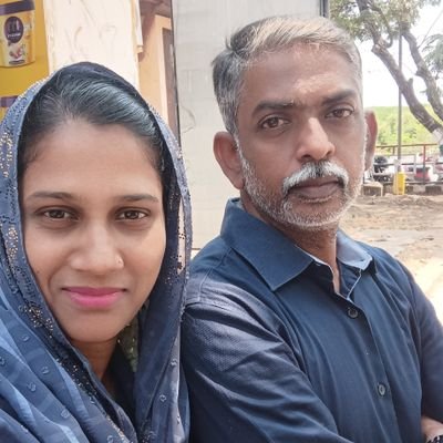 புதுச்சேரி மாநில திமுக தலைமை பொதுக்குழு உறுப்பினர்...
கழக பேச்சாளர் | எழுத்தாளர்..!
Dravidian stock....🖤❤️