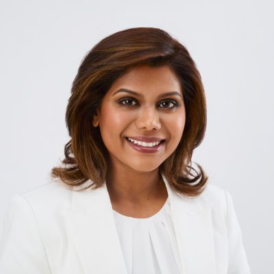 CEO, The Summit Group. Award-winning journalist turned speaker & media strategist. Helping leaders speak up, stand out + own every stage.
🇱🇰 🇨🇦 🇬🇧 🇳🇬