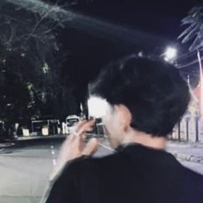 nicholhehe's profile picture. ffs