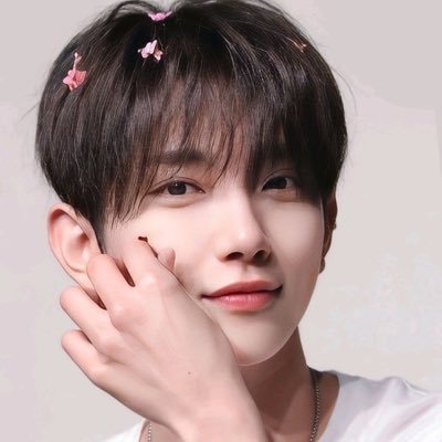 hyuckpiw Profile Picture