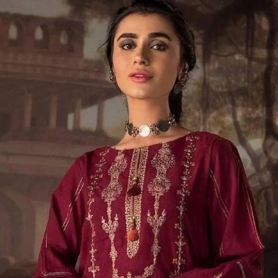 niki792302's profile picture. "Wear your love with our unique jewelry pieces 💕🌟"