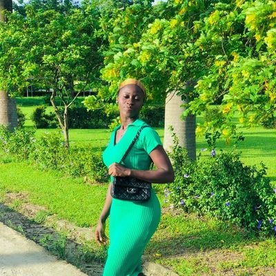 Catholic | Ebony Queen | Biotechnologist | Learning Product Designing @TechCrush | Introvert