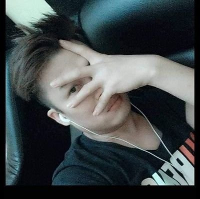 saan ko kaya matatagpuan ang taong para sa akin Yong totoong mamahalin ako at para mamahalin korin sya ng higit pa sa pagmamahal nya sakin ❤️❤️❤️👏👏👏🌹🌹🌹💕