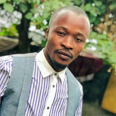 je suis né à Kinshasa le 12/08/1999 fils de monsieur Étienne kilembe makanisa , Valentine mbuya je suis de Province de kwango , secteur pelende nord.