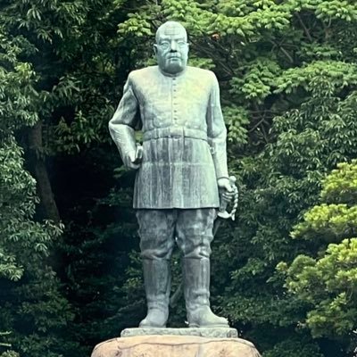 音楽 / 食 / プロレス / 動物 / ギター / 相撲 / アニメ / 敬天愛人 / 聖帝 #タイチチャンネル 視聴者(主にアーカイブ勢)/ ゲームのHNは西郷隆盛 / 日本が大好き(*ノωノ)
