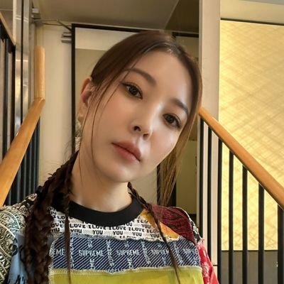 kkkhannaa's profile picture. live, laugh, love 권보아