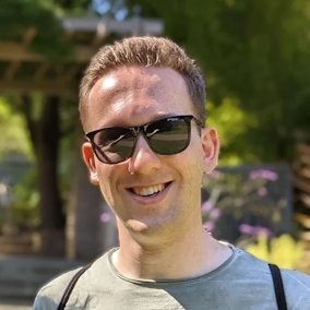 I make games! Programmer, Designer, and Producer.
🙌 Creating @ZooParkTycoon and @RobloxDeathrun
🎓 Former @Roblox Intern