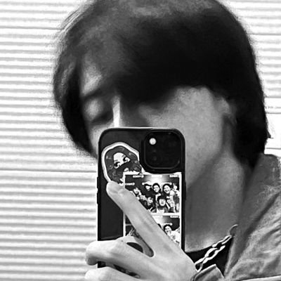 zwenthu's profile picture. random