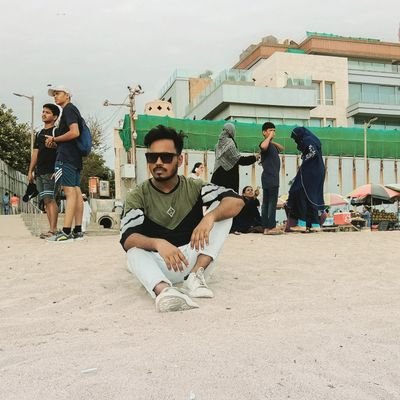 thinkwithehsan's profile picture.